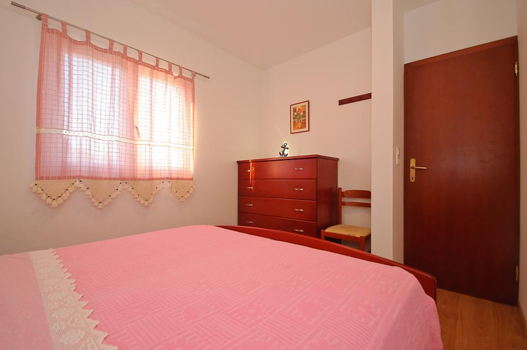 Zigulin Apartment Τρογκίρ Εξωτερικό φωτογραφία