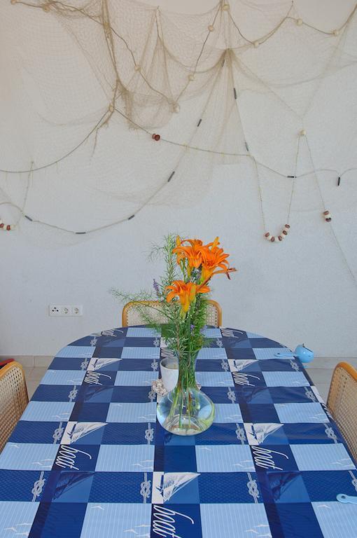Zigulin Apartment Τρογκίρ Δωμάτιο φωτογραφία