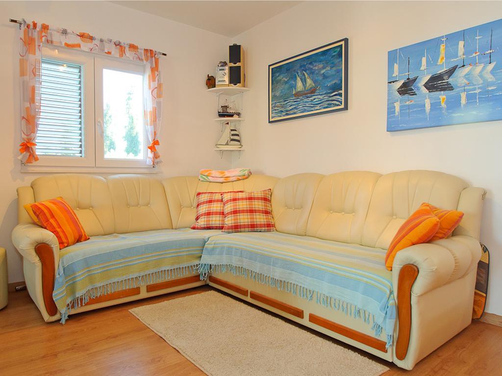 Zigulin Apartment Τρογκίρ Δωμάτιο φωτογραφία